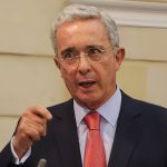 Álvaro Uribe pide respaldo a la Fuerza Pública