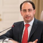 “Colombia merece una transición a la altura”: Restrepo